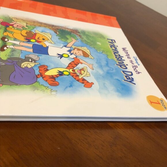 Disney’s Winnie The Pooh Friendship Day Book - Picture 5 of 10